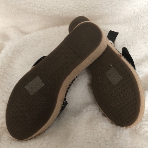 Women’s Franco Sarto Black Knot Leather Wedge Espadrille Open Sandals - Picture 5 of 10